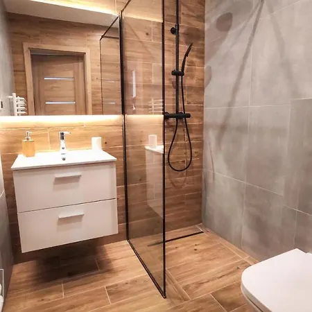 Willa Ramzowka - Dom Z Bilardem, Sauna I Jacuzzi Nowy Sacz Exterior photo