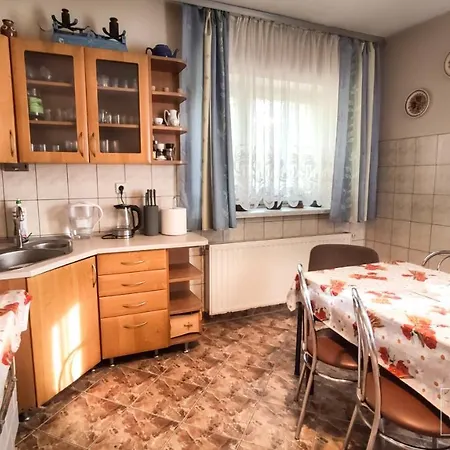 Willa Ramzowka - Dom Z Bilardem, Sauna I Jacuzzi Nowy Sacz Exterior photo